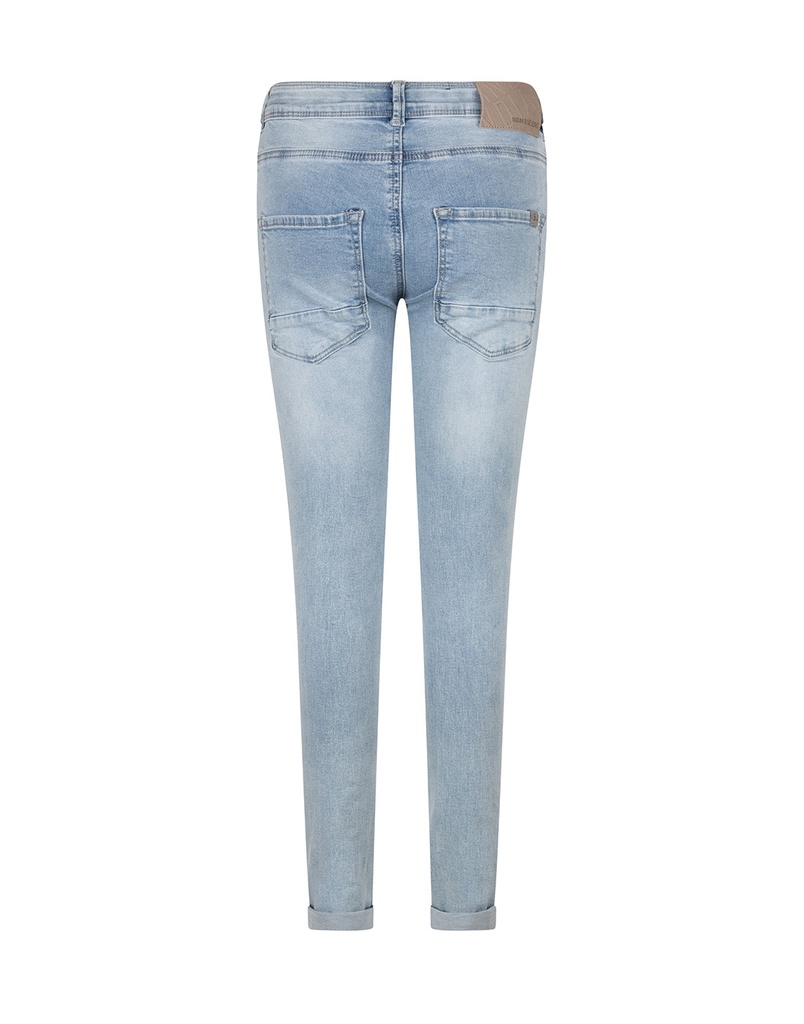 Indian Blue Jeans-IBBS22-2800-150_2