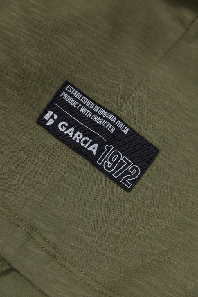 Garcia_springsummer-2022_2758_O23404-2758_2