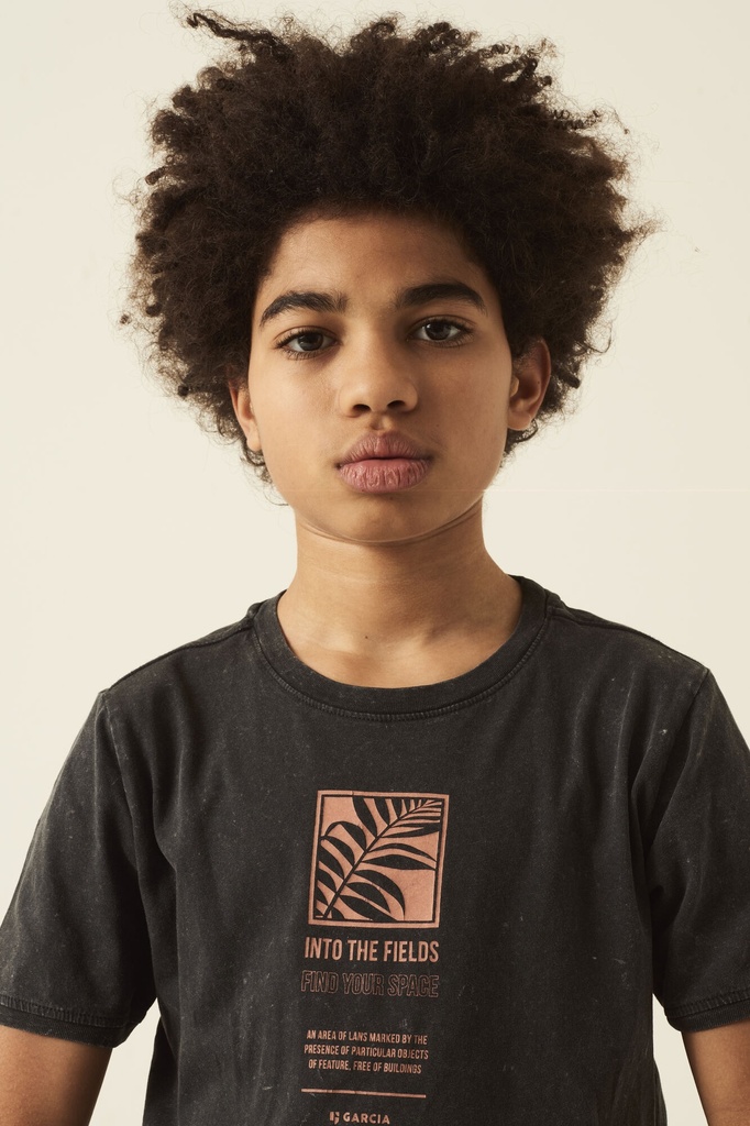 Garcia_springsummer-2022_2884_O23408-2884_6